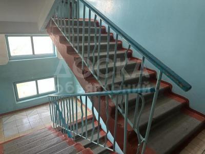 Продаю 3-комнатную квартиру, 58кв. м., этаж - 3/4, 4 мкр, Донецкая/Набережная.