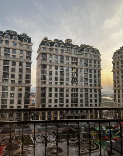 Продаю офисное помещение 400кв. м., Толомуша Океева 39/7.