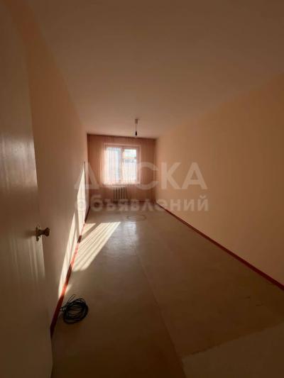 Продаю 3-комнатную квартиру, 58кв. м., этаж - 3/5, Геологический переулок.