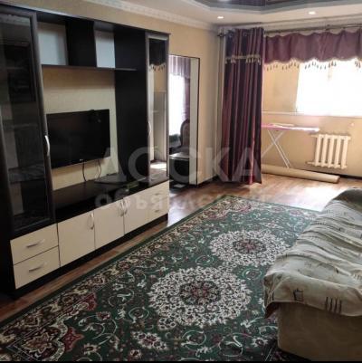 Продаю 2-комнатную квартиру, 50кв. м., этаж - 1/5, улица Герцина.