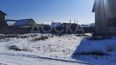 Продаю участок под строительство, 4 соток С. Пригородное Ж/М Умут улица 21.