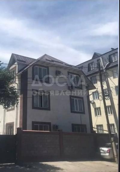 Продаю 1-комнатную квартиру, 35кв. м., этаж - 2/3, Церковь .