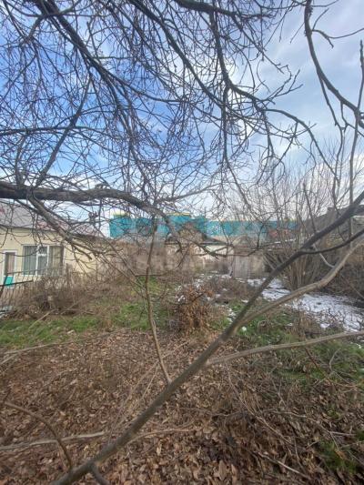 Продаю участок под строительство, 4.5 соток Азия молл.