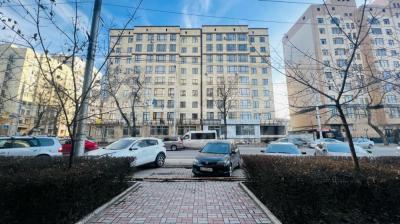 Продаю 3-комнатную квартиру, 117кв. м., этаж - 5/9, Киевская/Уметалиева.