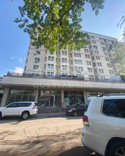 Продаю помещение свободного назначения 170кв. м., Азия Мол Белинка Балталиева.