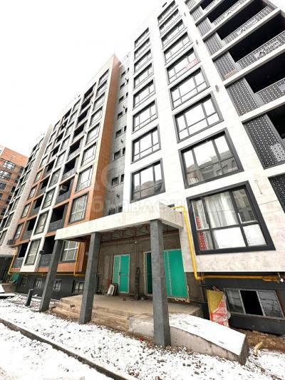 Продаю 1-комнатную квартиру, 52кв. м., этаж - 3/9, Горький/Алматинка.