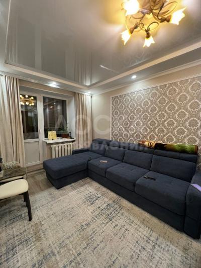 Продаю 4-комнатную квартиру, 71кв. м., этаж - 3/4, 10мкр.