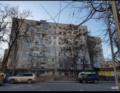 Продаю 3-комнатную квартиру, 63кв. м., этаж - 5/9, Московская / Молодая гвардия.