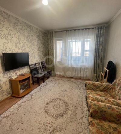 Продаю 1-комнатную квартиру, 35кв. м., этаж - 6/9, 11 мкр.