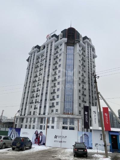 Продаю 2-комнатную квартиру, 78кв. м., этаж - 6/15, Байтик баатыра 2к.