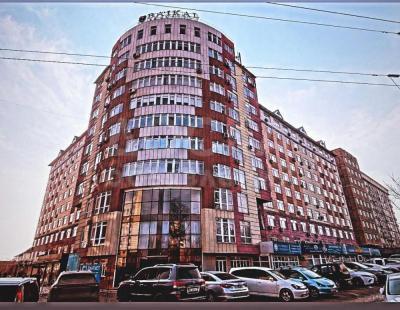 Продаю 2-комнатную квартиру, 72кв. м., этаж - 4/12, 7-апреля 3/1.