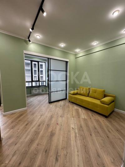 Продаю 2-комнатную квартиру, 47кв. м., этаж - 4/16, СУХЭ БАТОРА\МАГИСТРАЛЬ .