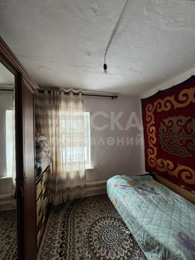 Продаю дом 5-ком. 90кв. м., этаж-1, 7-сот., стена кирпич,  с. Селекционное .