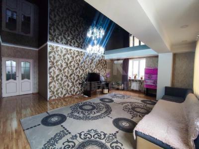 Продаю 2-комнатную квартиру, 88кв. м., этаж - 4/6, Бакаева /Ахумбаева.