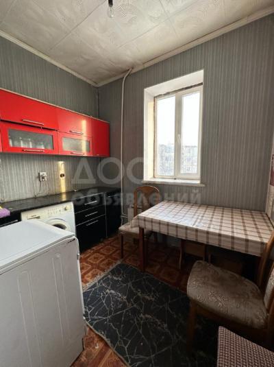 Продаю 2-комнатную квартиру, 53кв. м., этаж - 3/5, 5 мкр.