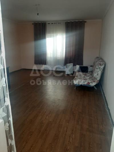 Продаю 1-комнатную квартиру, 37кв. м., этаж - 2/2, Кок Жар.