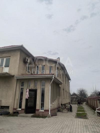 Продаю дом 6-ком. 334кв. м., этаж-2, 13-сот., стена кирпич, Первомайская район. Ленская 59.