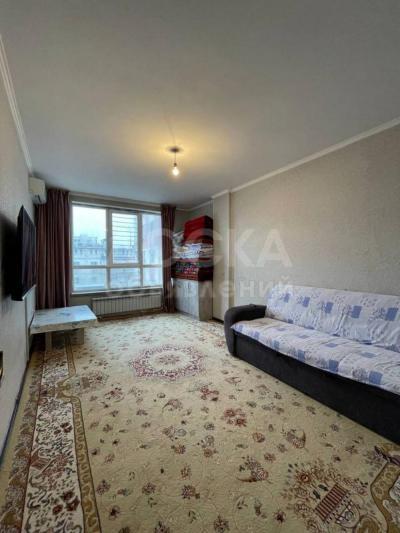 Продаю 2-комнатную квартиру, 45кв. м., этаж - 9/10, Джал.