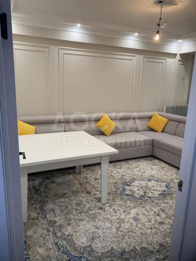 Продаю 1-комнатную квартиру, 45кв. м., этаж - 12/13, Турусбекова/Фрунзе.