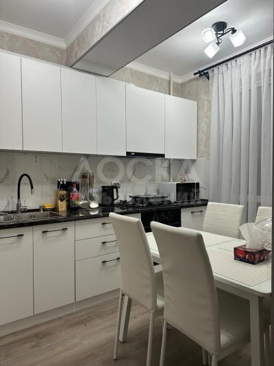 Продаю 1-комнатную квартиру, 32кв. м., этаж - 6/10, 12 мкр.