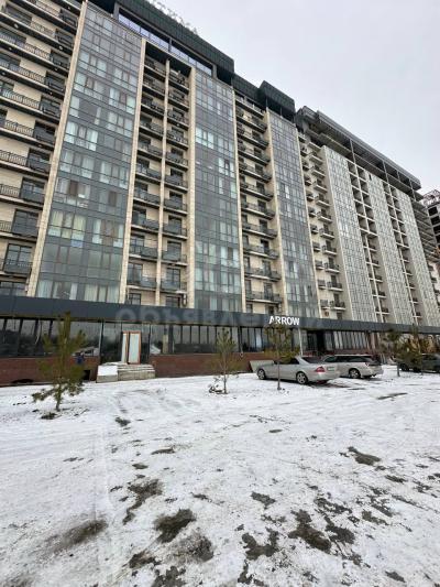 Продаю 3-комнатную квартиру, 165кв. м., этаж - 7/12, Малдыбаева  \ Магистраль.