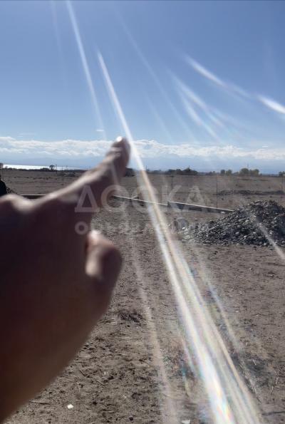 Продаю участок под строительство, 8 соток с.Чырпыкты, рядом с Кош-Кол, красная книга, рядом строится гольф клуб,ПЕРСПЕКТИВНАЯ ИНВЕСТИЦИЯ.