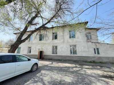 Продаю дом 1-ком. 31кв. м., этаж-1, 1-сот., стена кирпич, БЧК.