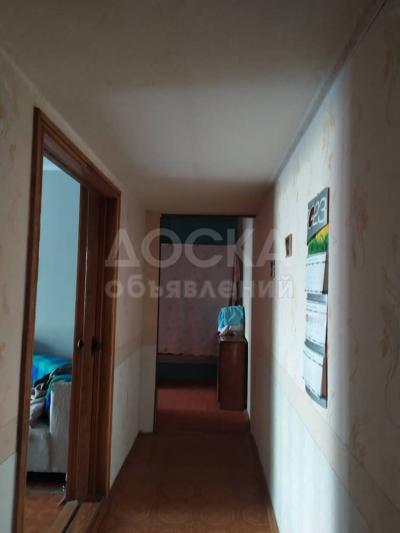 Продаю 2-комнатную квартиру, 43кв. м., этаж - 2/5, городок Строителей.