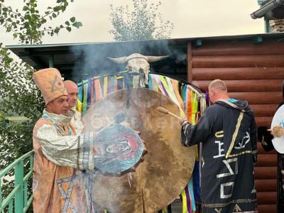 для меня не существует тайн ни в прошлом, ни в будущем, Я МОГУ ВАМ ПОДАРИТЬ ВОЗМОЖНОСТЬ: Найти свою вторую половинку для создания семьи. Снять с вас негативное воздействия, Гадания по картам ТАРО по КОФЕ, Обряды на открытие денежного канала на ваш бизнес