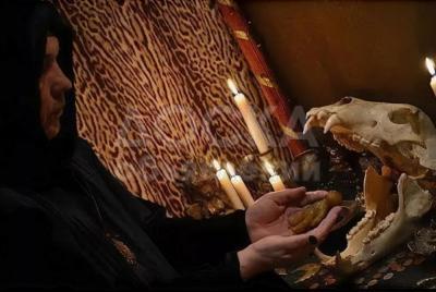 Работаю с самыми сложными случаями,запущенными.Верну вам любимых людей,налажу ваши отношения.Самые сильные привороты,проверенные годами.Отвороты,устраню ваших соперников навсегда.Обряды на верность,заговоры от блуда.Если вы одиноки притяну вторую половину