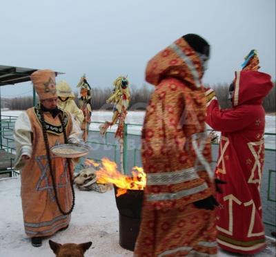 Для записи просто напишите мне приветственное сообщение о желании получить расклад, в ответном сообщении вам придут реквизиты для предоплаты услуги. После оплаты отправьте чек, ваше имя, дату рождения и текст своего запроса в тот же чат.

Если затрудняе