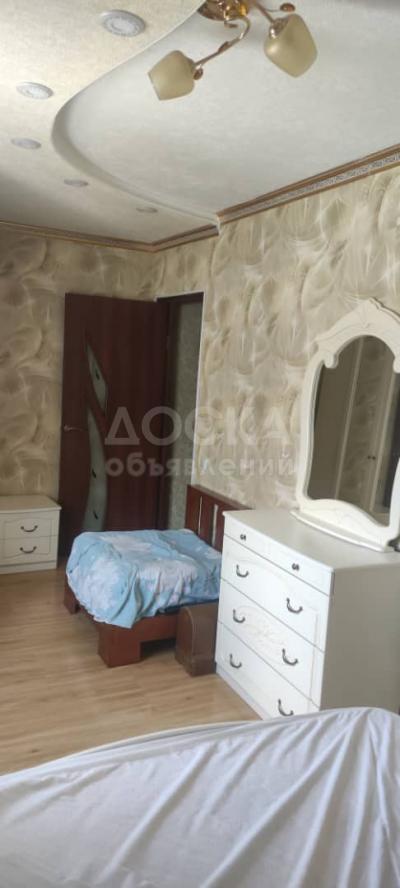 Продаю 2-комнатную квартиру, 44кв. м., этаж - 3/4, Г Ош.Ул Г.Айтиев.