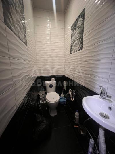 Продаю 2-комнатную квартиру, 62кв. м., этаж - 3/10, Рабочий городок.