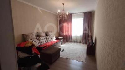 Продаю 2-комнатную квартиру, 52кв. м., этаж - 5/9, тунгуч дом 80.