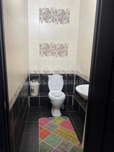 Продаю 3-комнатную квартиру, 99кв. м., этаж - 1/9, 12мкр.