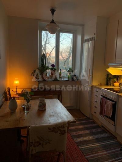 Сдаю 2-комнатную квартиру, 55кв. м., этаж - 3/9, в рай.физприборов,по ул Байтик Баатыра..