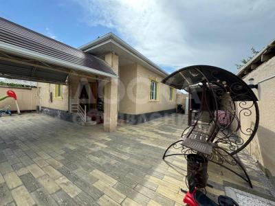 Продаю дом 3-ком. 75кв. м., этаж-1, 3-сот., стена кирпич, Ак-Орго.