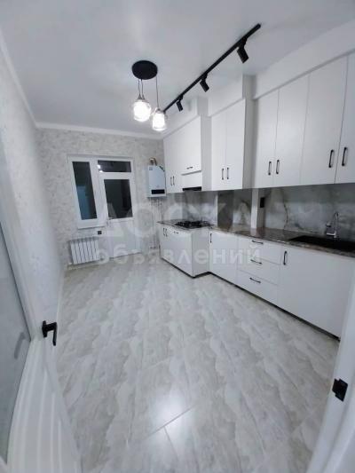 Продаю 3-комнатную квартиру, 88кв. м., этаж - 3/14, Джал мкр.