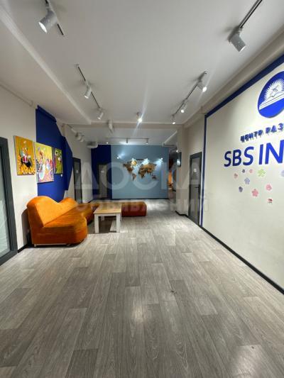 Продаю помещение свободного назначения 352кв. м., 5-микрорайон.