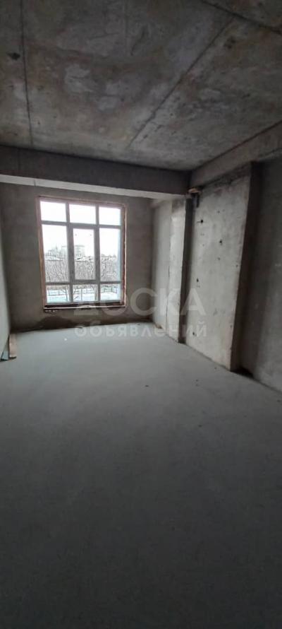 Продаю 1-комнатную квартиру, 47кв. м., этаж - 5/11, Ахунбаева-Абая.