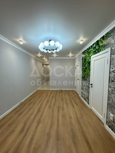 Продаю 2-комнатную квартиру, 46кв. м., этаж - 4/4, Линейная/Тыныстанова.