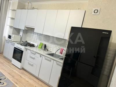 Продаю 1-комнатную квартиру, 50кв. м., этаж - 2/16, Улан 1.