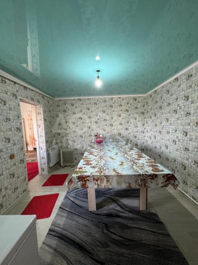 Продаю дом 5-ком. 140кв. м., этаж-2, 4,3-сот., стена кирпич, Ак-Ордо.