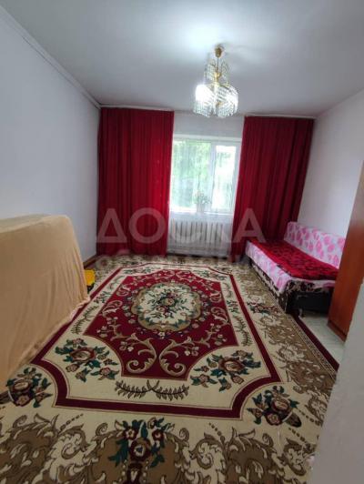 Продаю дом 4-ком. 103кв. м., этаж-1, 5-сот., стена кирпич, ж/м Ак-Ордо 2.