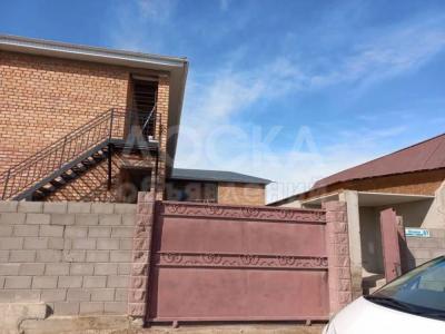 Продаю коттедж 12-ком. 143кв. м., этаж-1, 10-сот., стена кирпич, Кош-Кол.