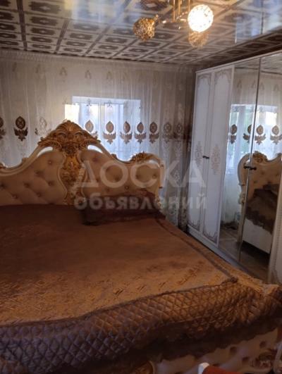 Продаю дом 3-ком. 200кв. м., этаж-1, 17-сот., стена кирпич, с. Октябрьское.