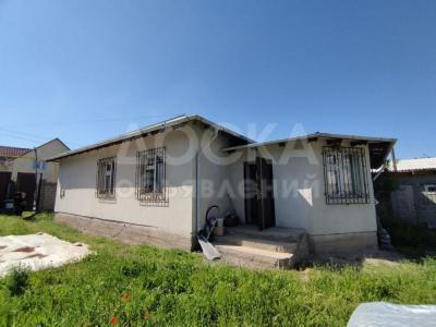 Продаю дом 5-ком. 120кв. м., этаж-1, 4.5-сот., стена кирпич, Полицейский городок.