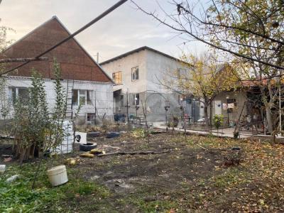 Продаю дом 15-ком. 269кв. м., этаж-1, 7,44-сот., стена кирпич, гоин.