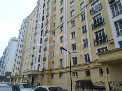 Продаю 2-комнатную квартиру, 47кв. м., этаж - 9/12, Южная Магистраль..