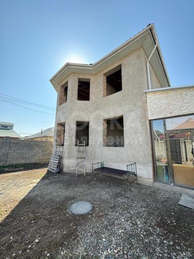 Продаю дом 5-ком. 140кв. м., этаж-2, 4,3-сот., стена кирпич, Ак - Ордо 1.